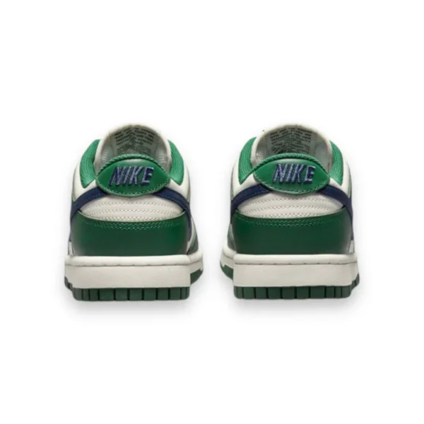 Nike Dunk (Gorge Green) Low - Image 3