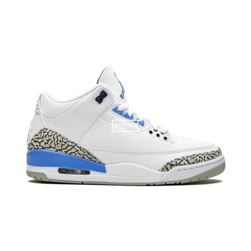 Air Jordan 3 Retro UNC