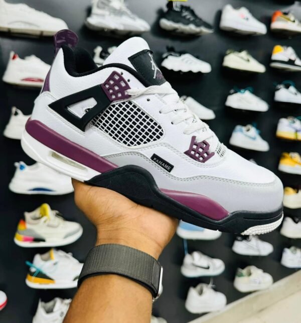 Air Jordan 4 Retro