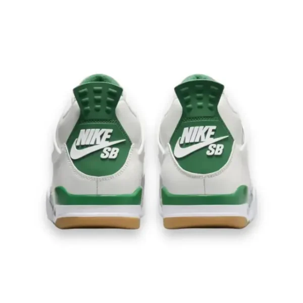 Air Jordan 4 - Image 2